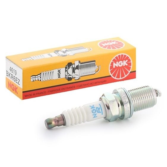 NGK 4'lü Buji Takımı ­BKR6EZ